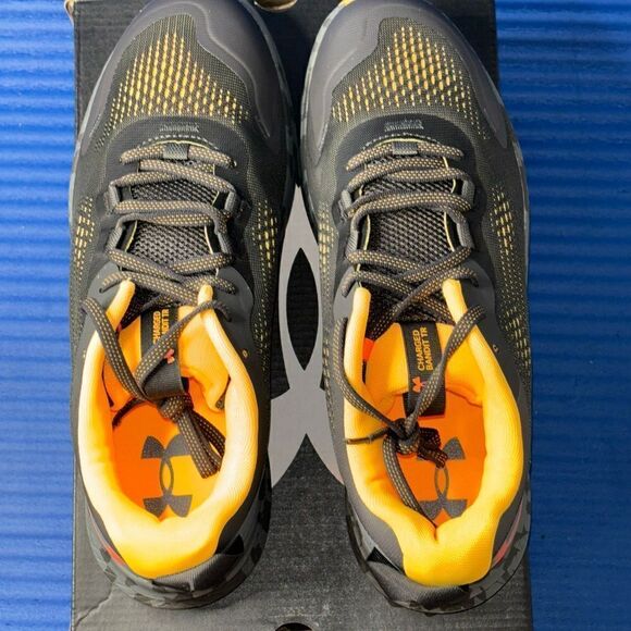 Size 8- Men’s Under Armour Charged Bandit Trail 2 3024186-104 Running Shoes NEW - Picture 5 of 8